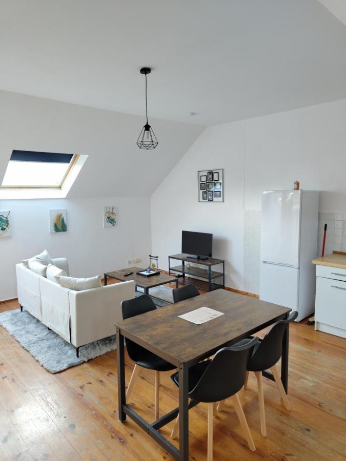 Cosy Appartement 2 Chambres Pont-de-lʼArche Exterior foto